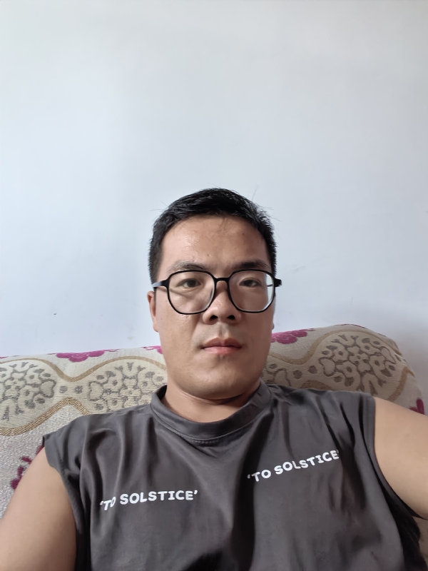 卫TF的第三张照片--乐东认干亲服务网